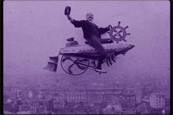 פרויד. האאוטסיידר: זהרורי פרויד שמחוצה לנו ובתוכנו